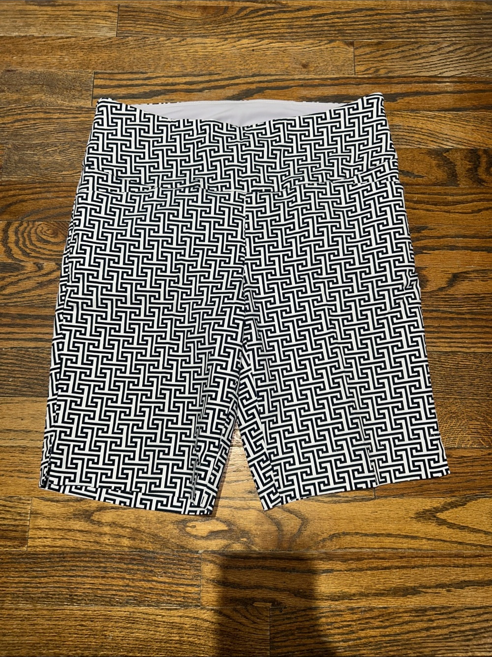 Soft Surroundings Black & White Maze Print Bike Shorts